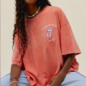 NWOT Daydreamer Rolling Stones Coral Graphic Tee